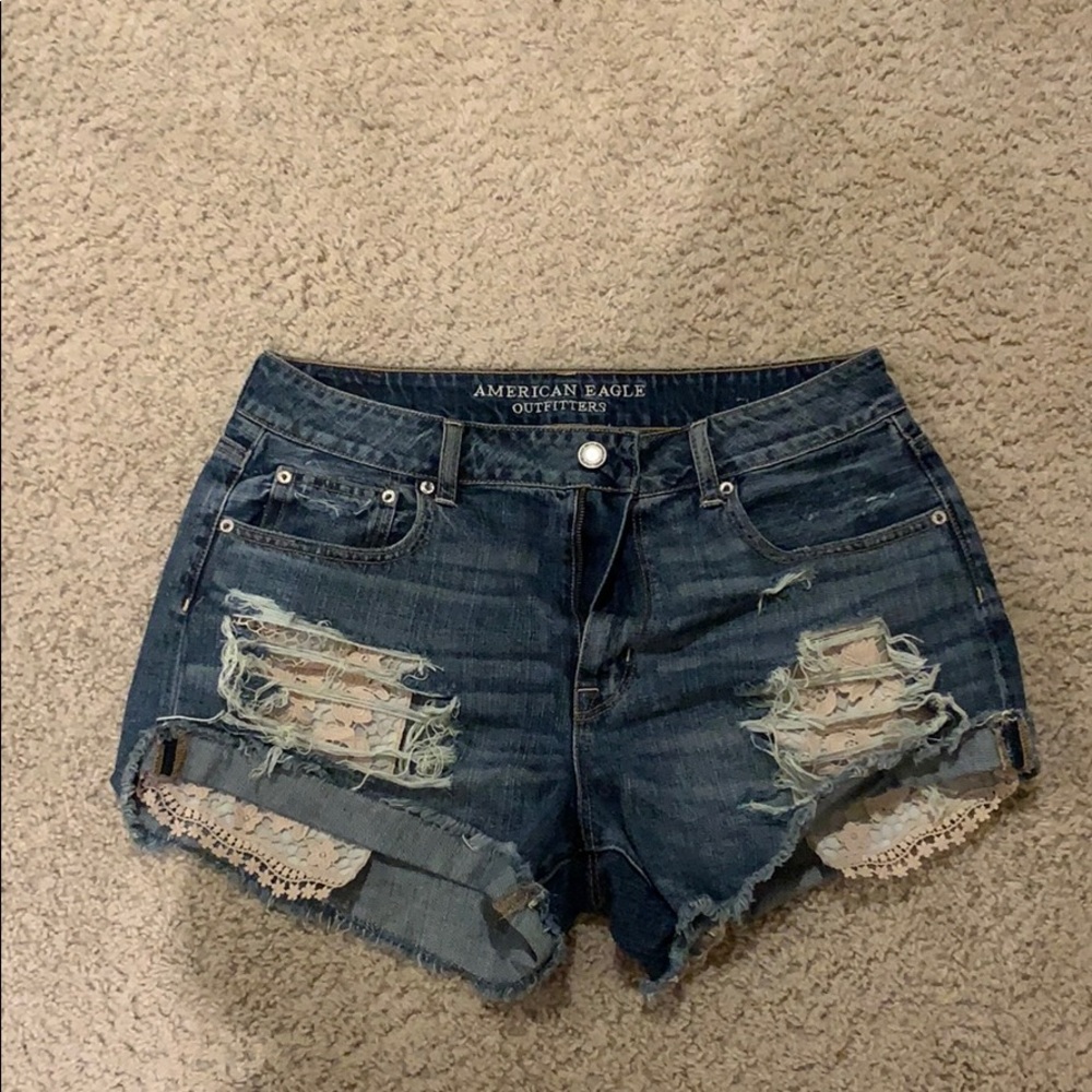 American eagle ripped denim crochet shorts!